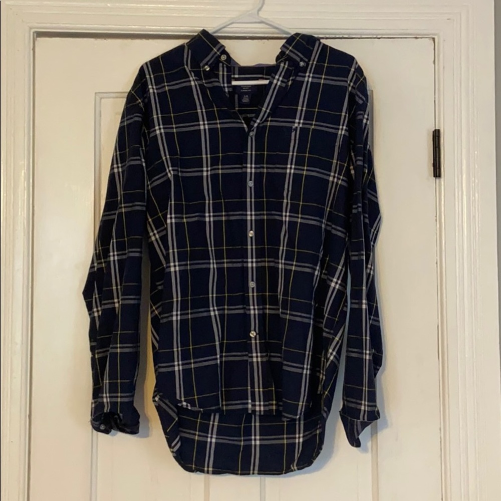 American Eagle button up
